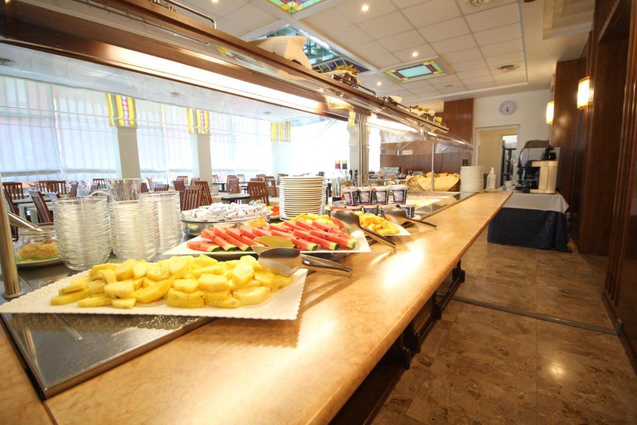 Continental B&B City Hotel Bibione Exterior foto
