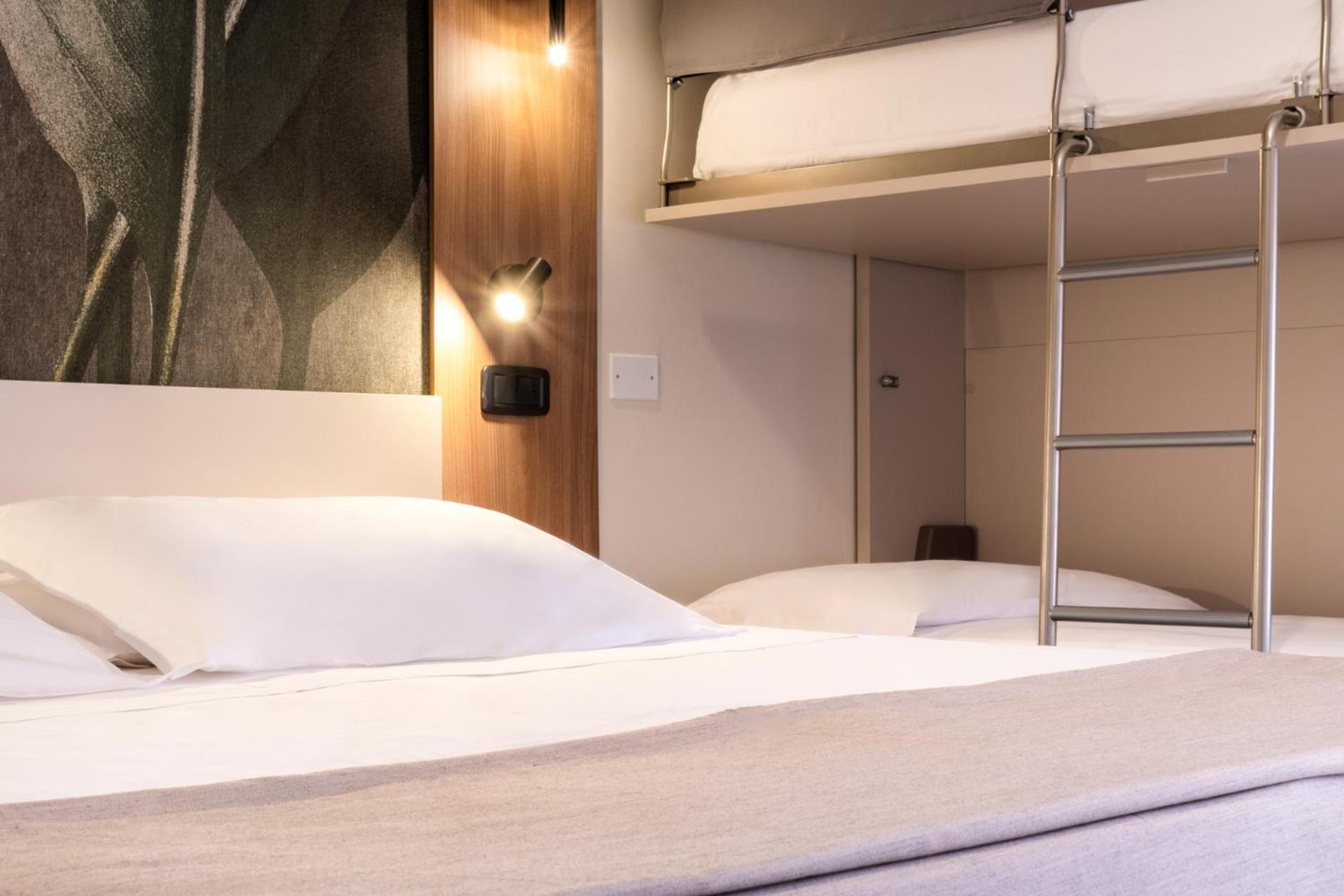 Continental B&B City Hotel Bibione Quarto foto